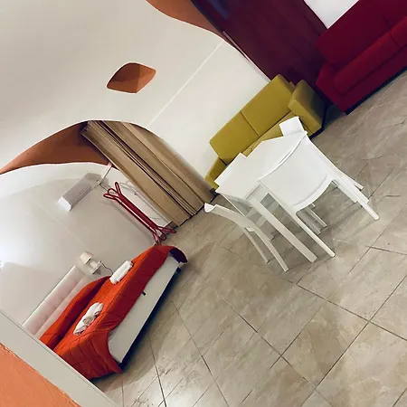Отель Napoli Apartment 3*