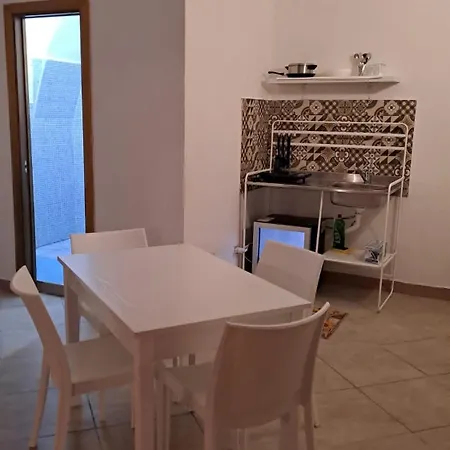 Hotel Napoli Apartment 3*